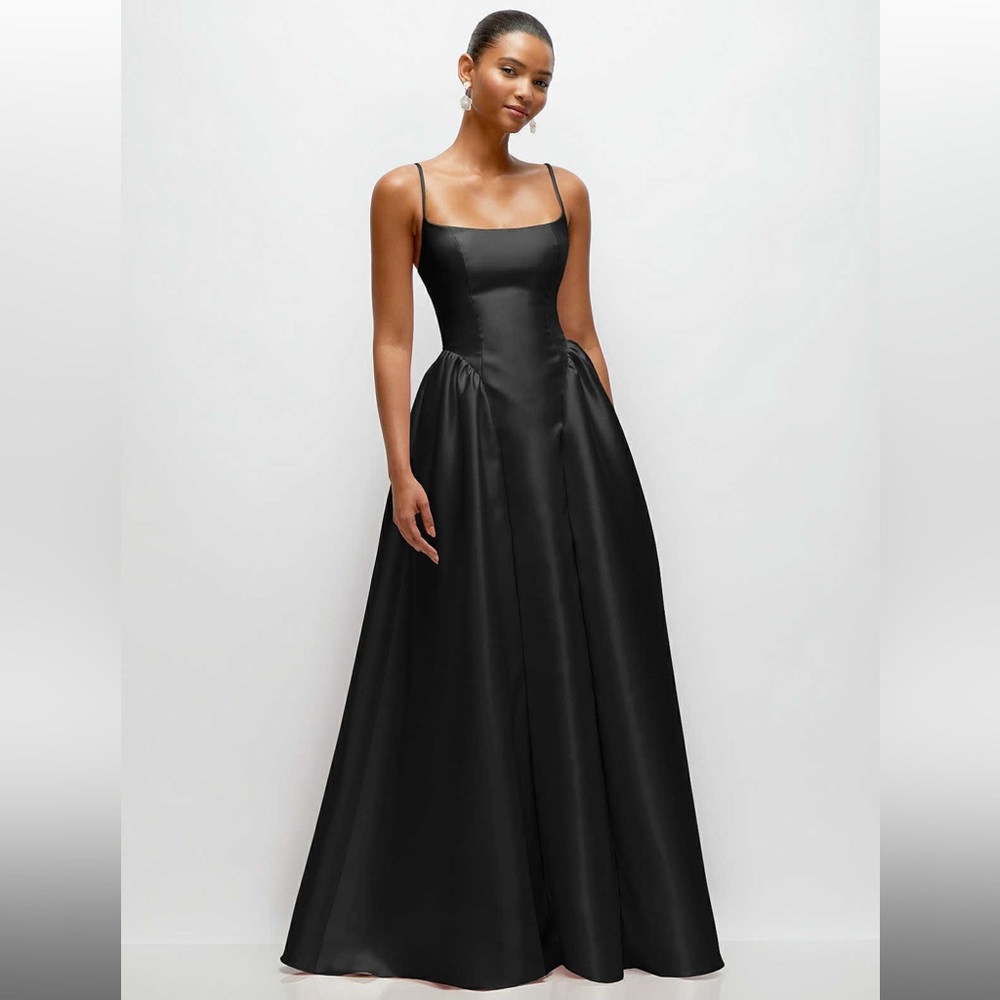 SCOOP NECK DROP BASQUE SKIRT SATIN MAXI DRESS WITH POCKETS IN BLACK
